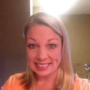 Meet your Posher, Regina